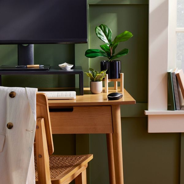 Monitor Stand Black - Threshold™